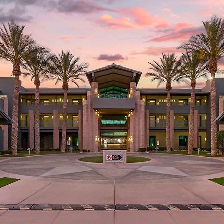 Best Western Plus Sundial Scottsdale Exterior photo