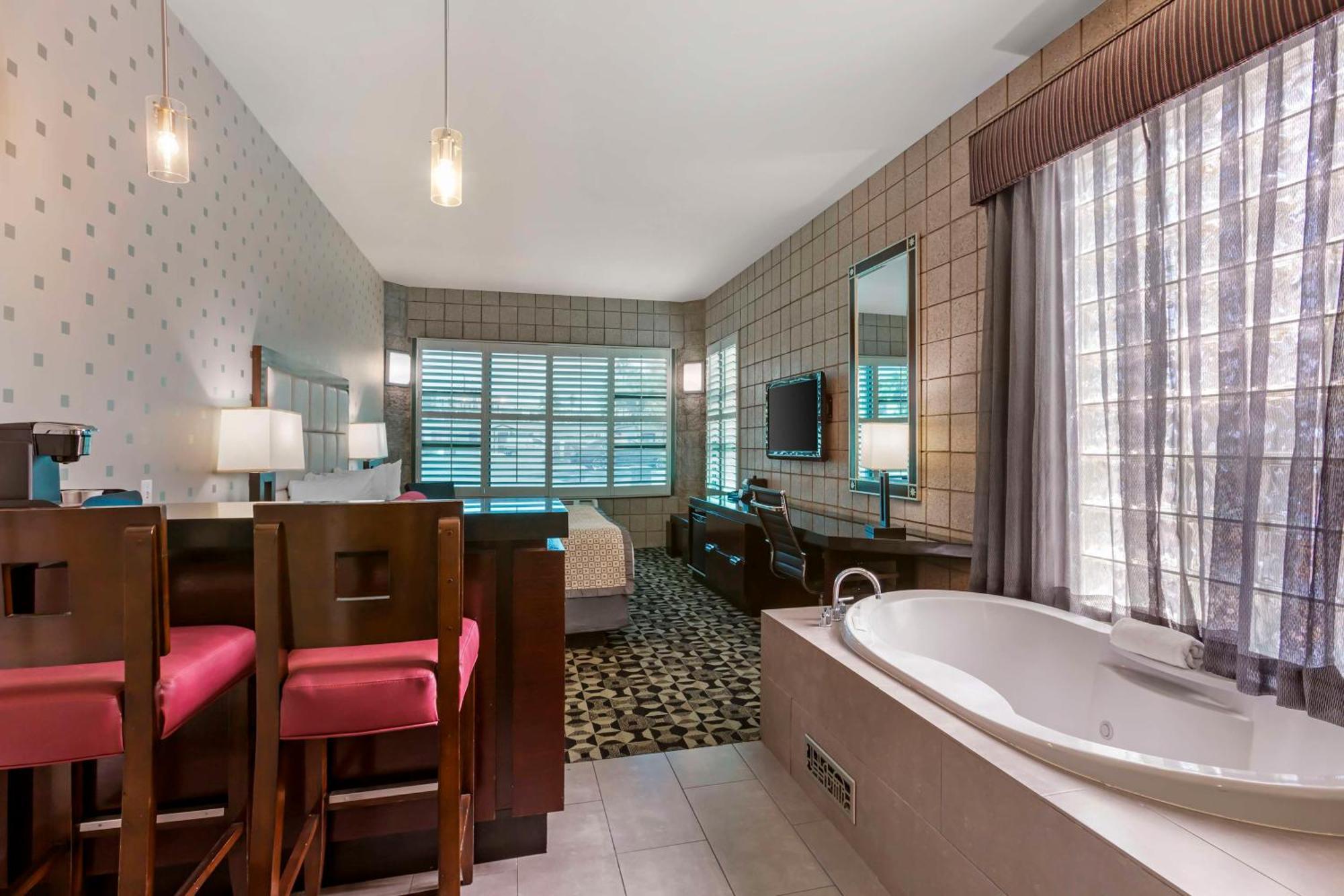 Best Western Plus Sundial Scottsdale Exterior photo
