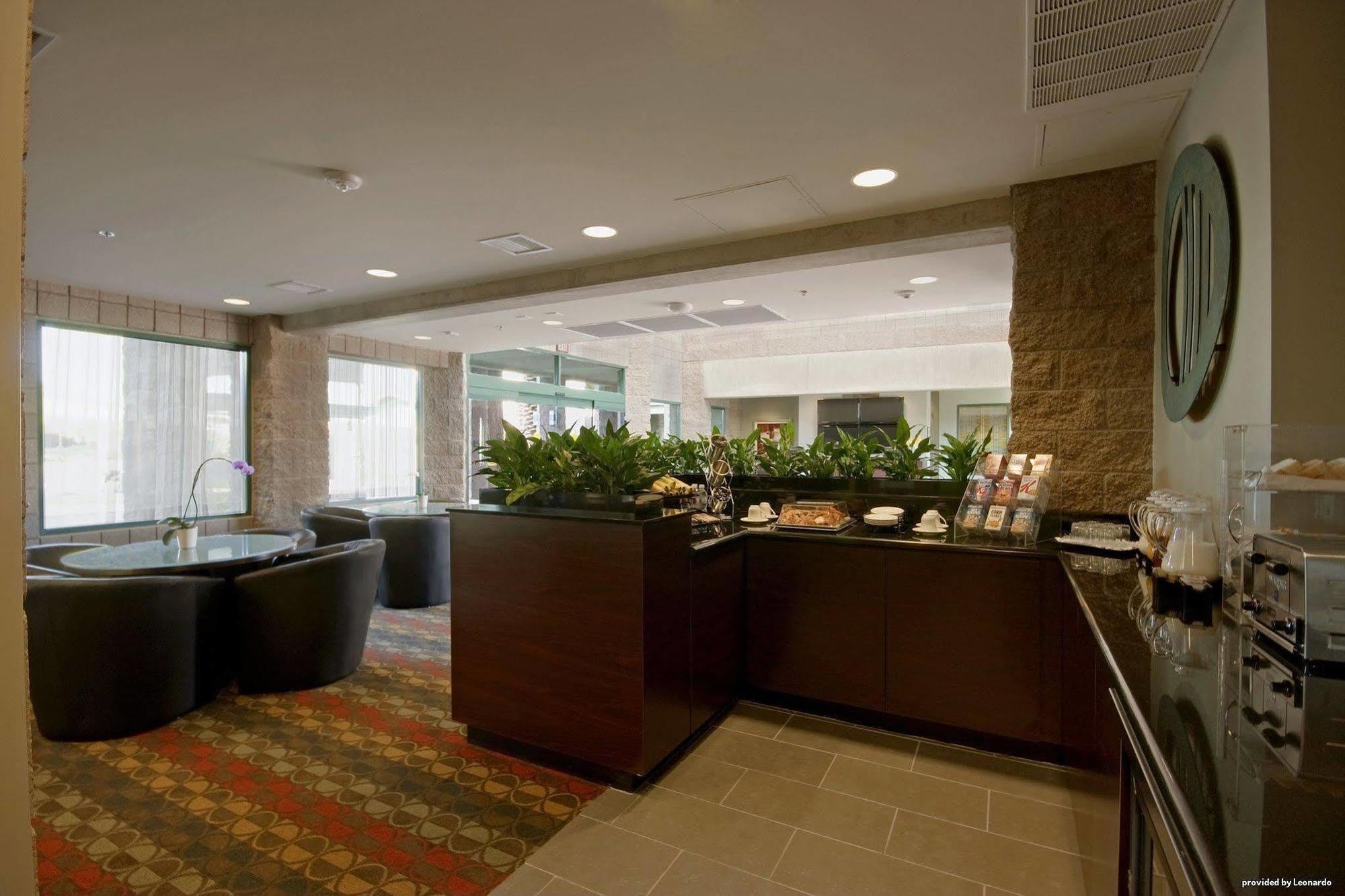 Best Western Plus Sundial Scottsdale Interior photo